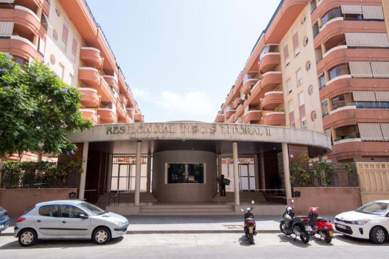 Apartamento Piscis Litoral Малага Экстерьер фото